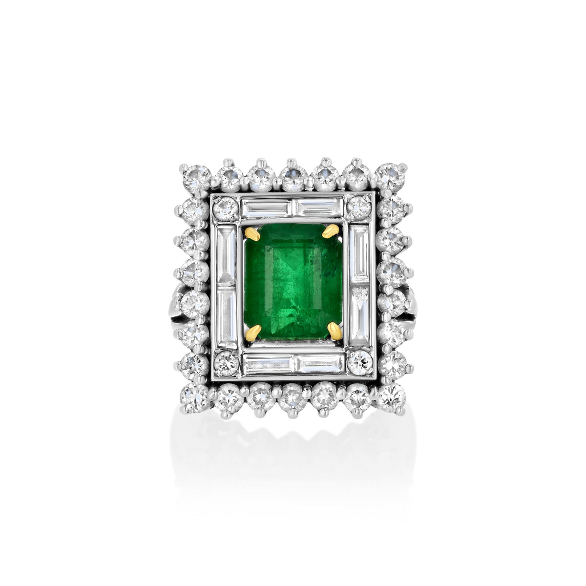 Diamond and Emerald Ring in 22K Gold