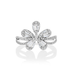 Single Flower Ring - 2.942 grams 18K White Gold